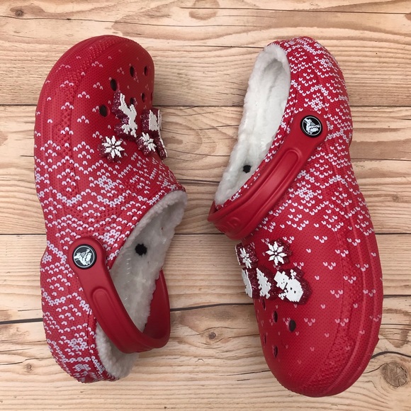 Crocs Classic Lined Holiday Charm Clog - Picture 14 of 16